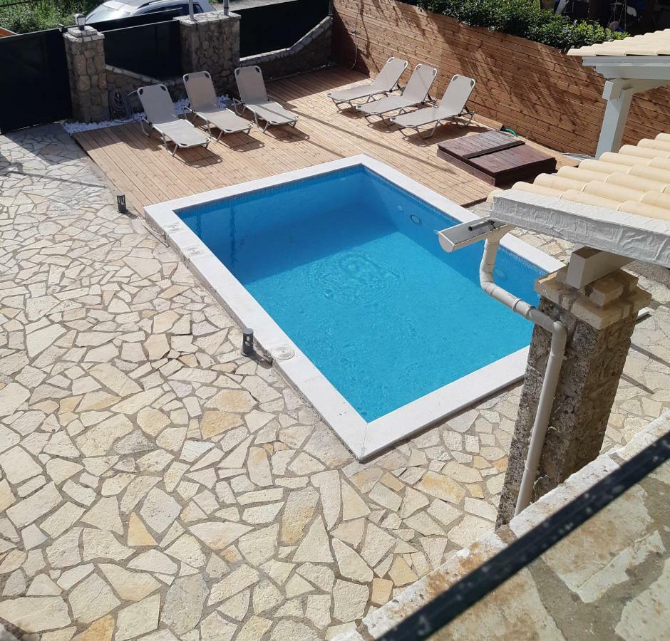 Willa Ninos Corfu *